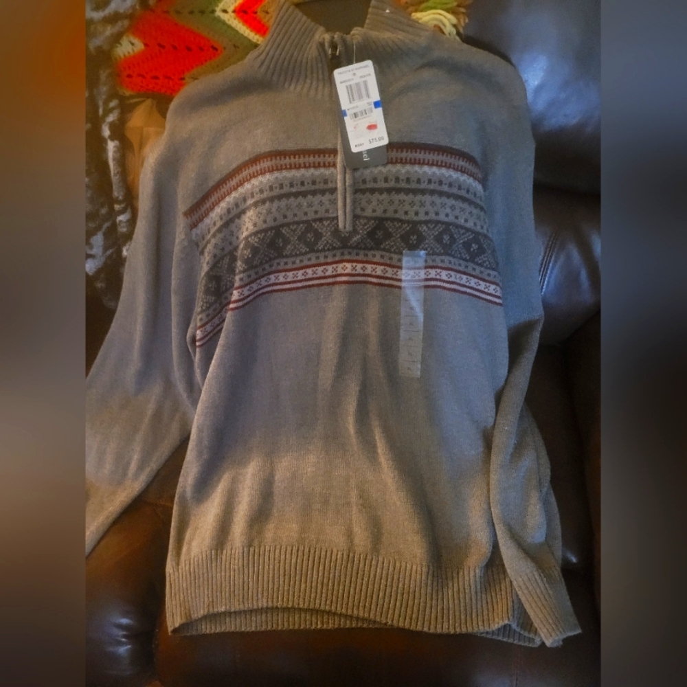 Tricots xL mens sweater brand knew.